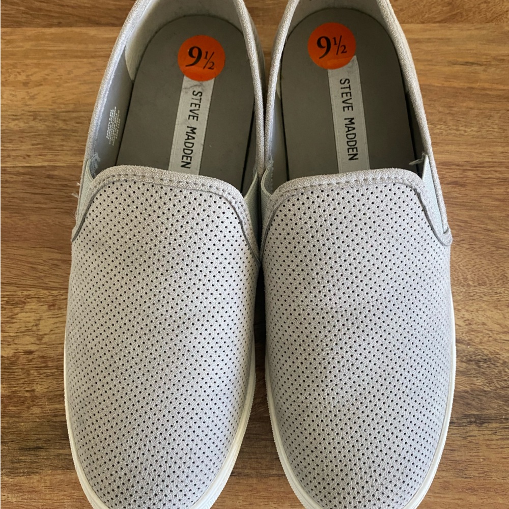 Steve Madden Slip On Light Grey Sneakers Size 9.5